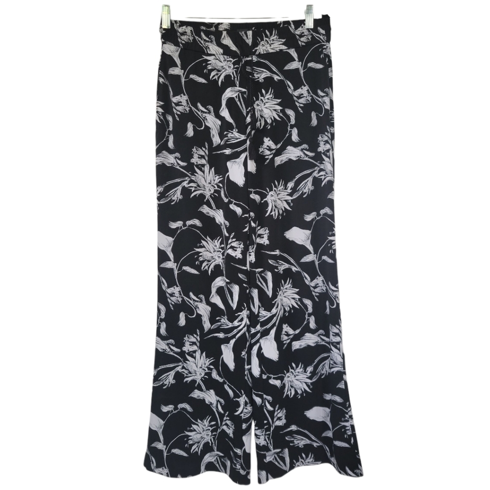 WHBM Midnight Blooms Wide Leg Pull On Pants XS Black White Floral Resortwear